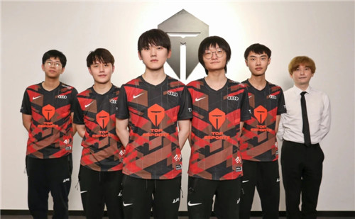 而巴萨则选 而巴萨则选